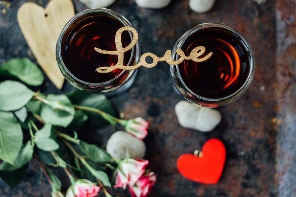 Valentine's Day Romantic Gifts of wine and flowers